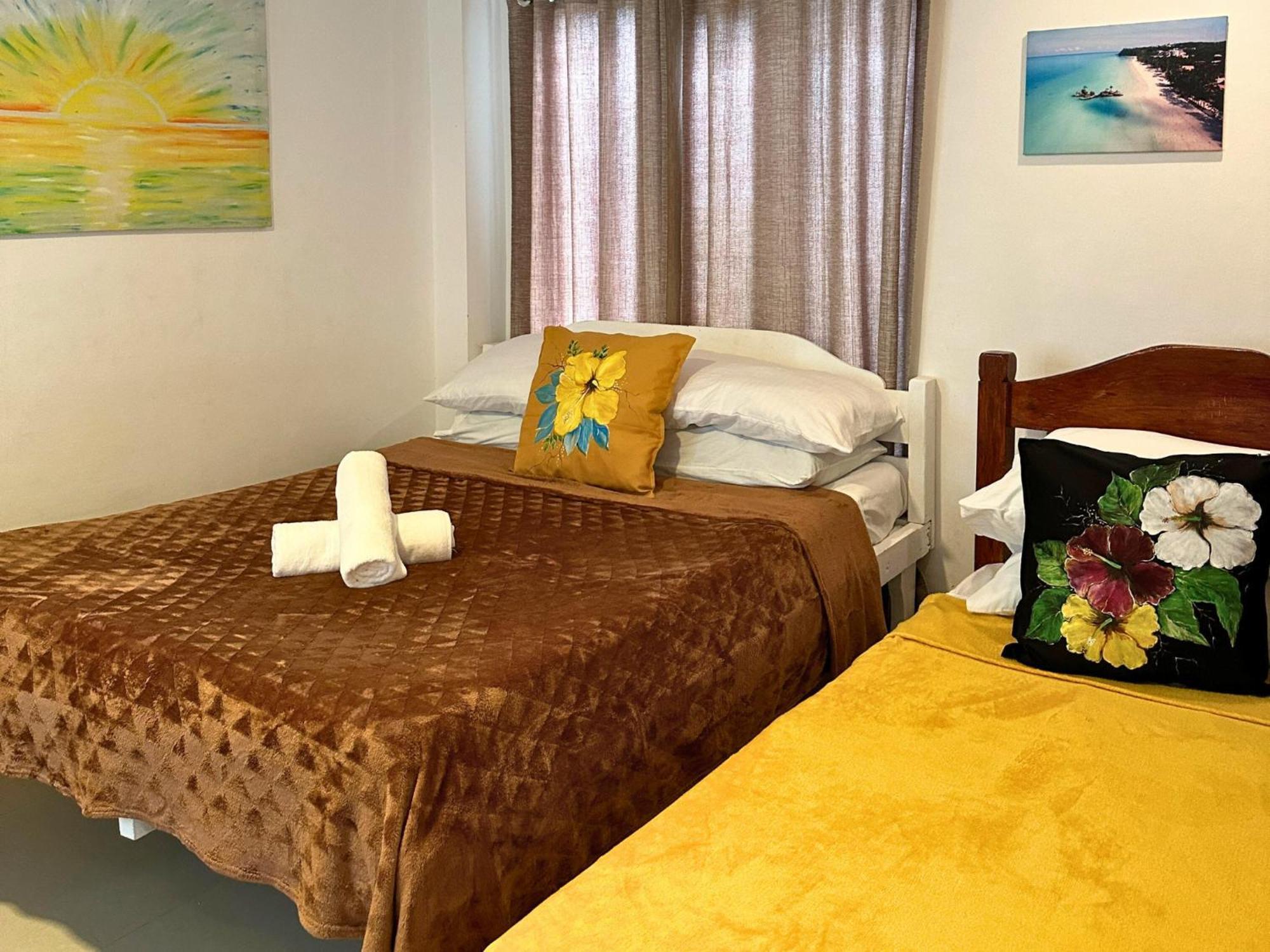 Niu Ohana East Bay Apartments Balabag  Exteriör bild